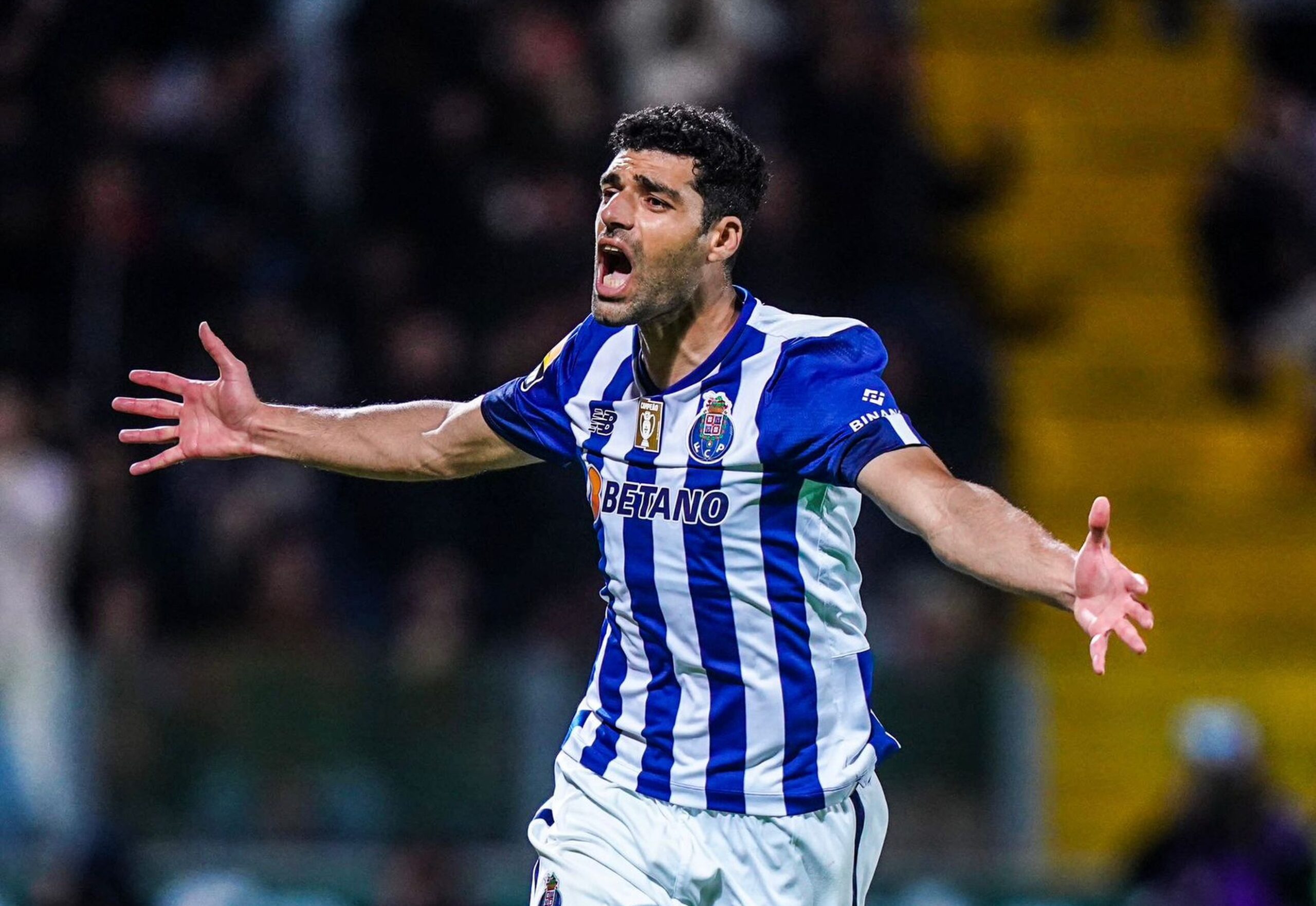 Taremi fez as contas aos últimos clássicos com o Benfica e deixou claro:  «Somos campeões» - FC Porto - Jornal Record